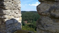/album/fotogalerie-hrad-kokorin-romanticka-hradni-zricenina/hrad-kokorin21-jpg/